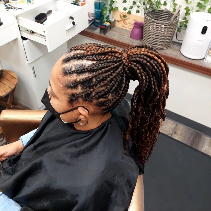 Medium Knotless braids (reg)